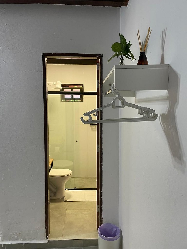 Apartamento 05 - Sala e Mezanino com escadas