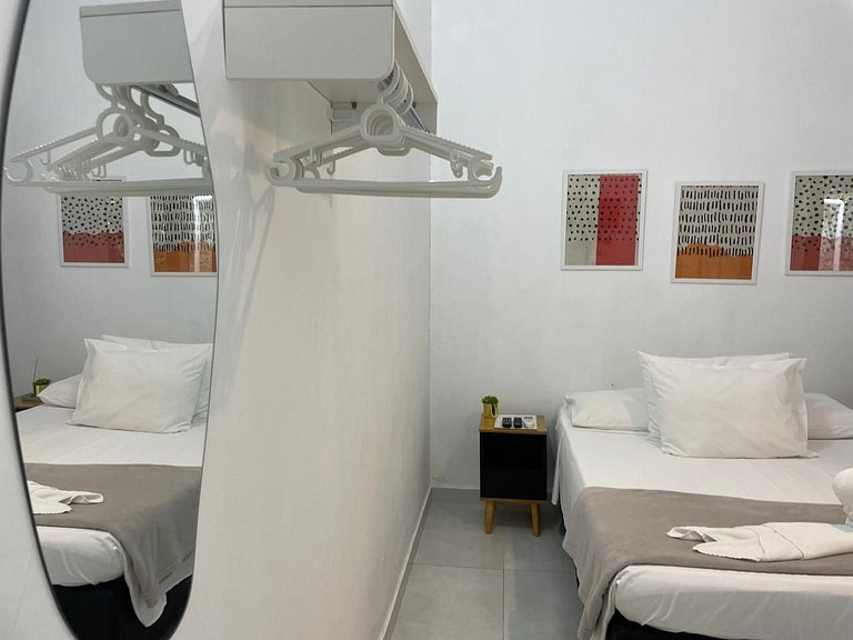 Suíte Casal 02 com varanda e rede