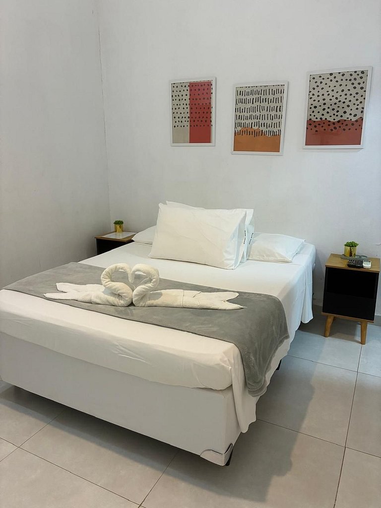 Suíte Casal 02 com varanda e rede