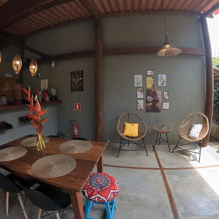 Suíte Casal 02 com varanda e rede